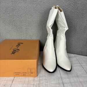 Cowgirl Boots cowboy booties Women Size 7.5, White by Chase & Chloe